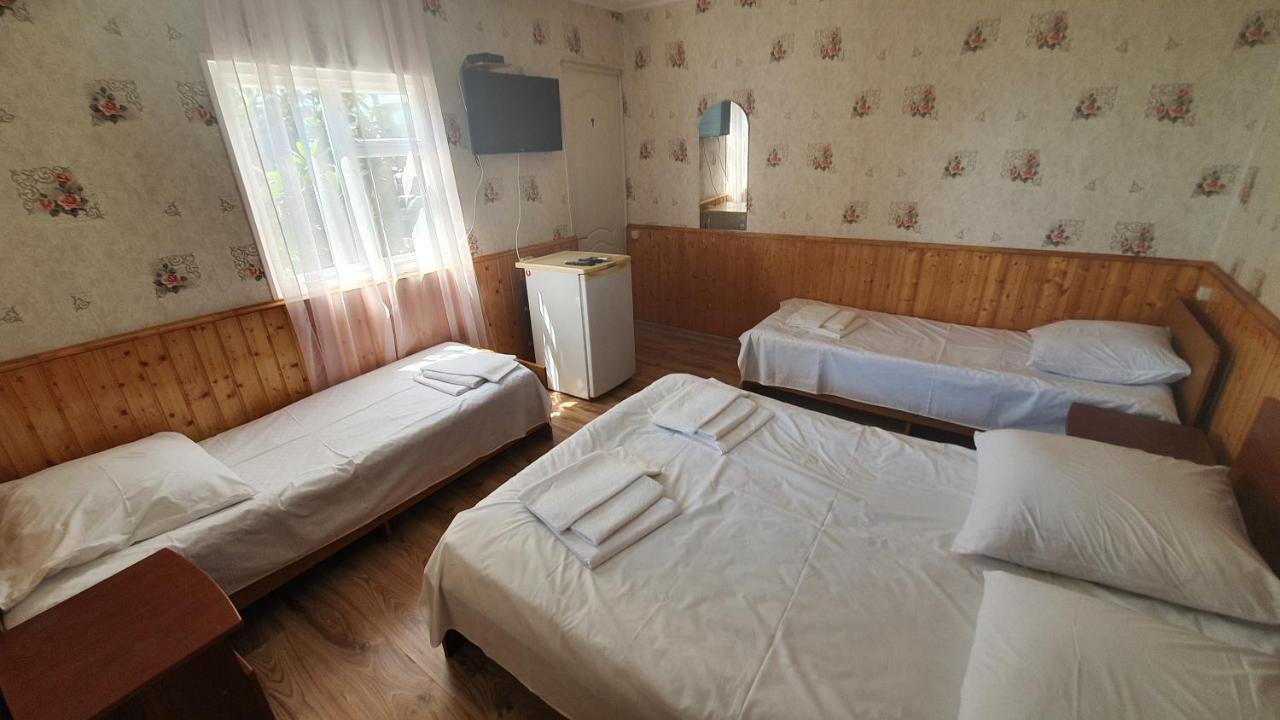 Ривер Гагра Hotell Exteriör bild
