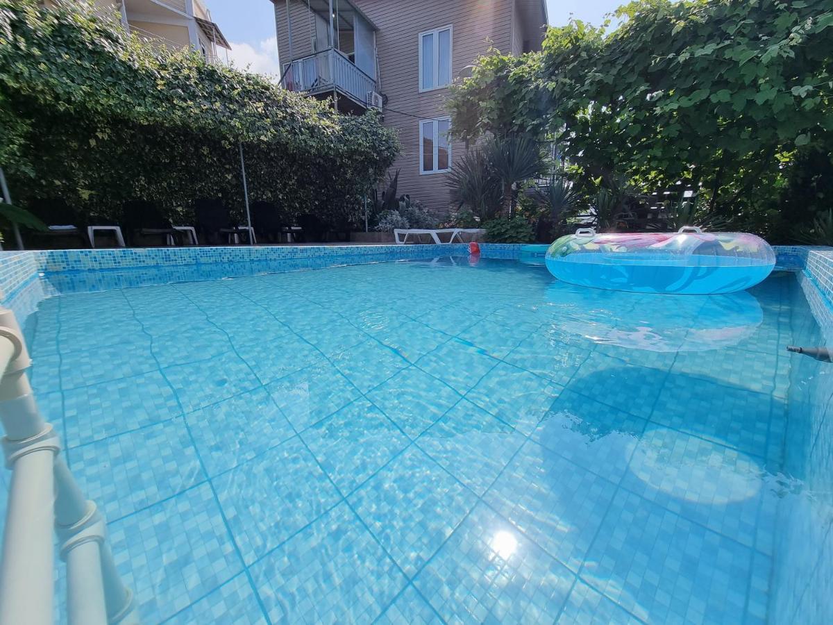 Ривер Гагра Hotell Exteriör bild