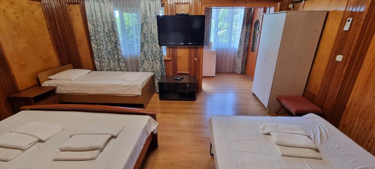 Ривер Гагра Hotell Exteriör bild