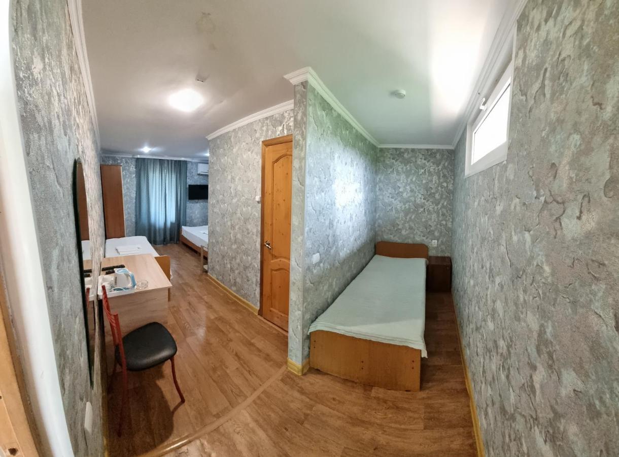 Ривер Гагра Hotell Exteriör bild